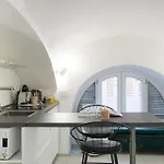 Gioia House